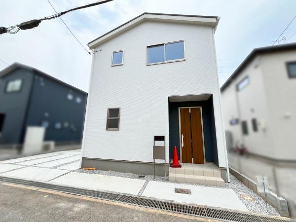 彦根市小泉町の新築一戸建