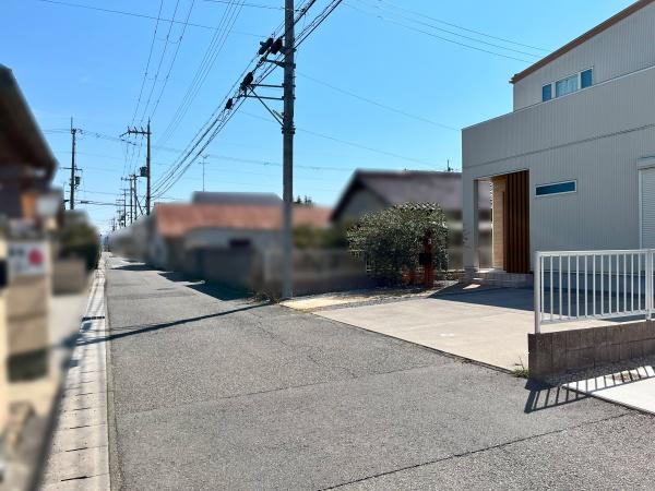 東近江市ひばり丘町の中古一戸建て
