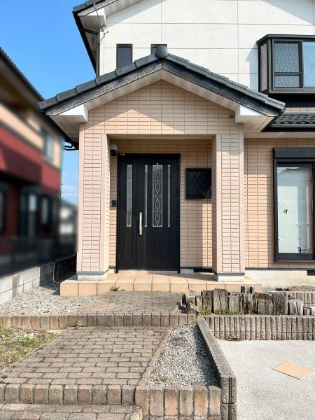 愛知郡愛荘町市の中古一戸建て