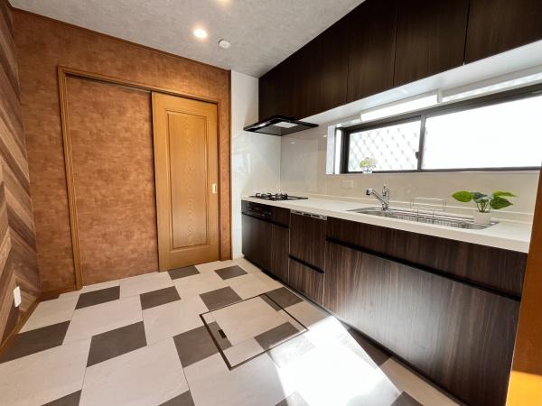 近江八幡市丸の内町の中古一戸建