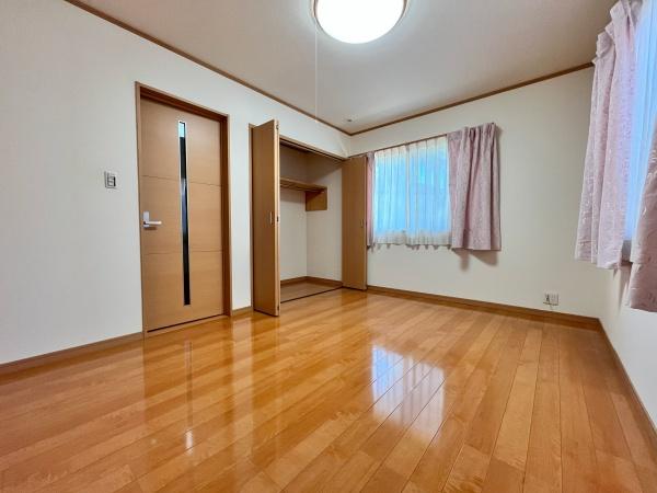 愛知郡愛荘町豊満の中古一戸建て