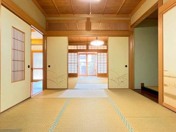 愛知郡愛荘町豊満の中古一戸建て