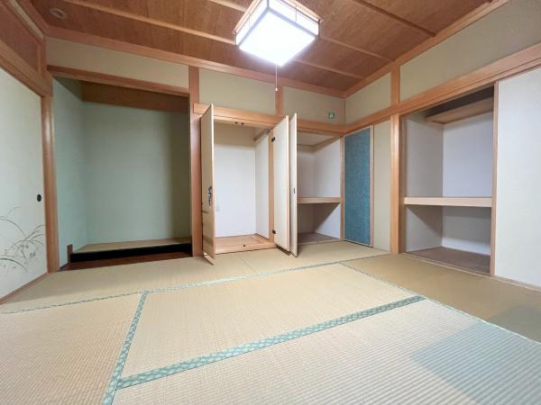 愛知郡愛荘町豊満の中古一戸建て