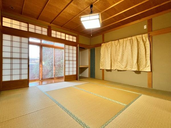 愛知郡愛荘町豊満の中古一戸建て