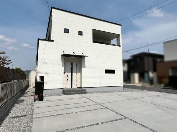 近江八幡市西生来町の中古一戸建て