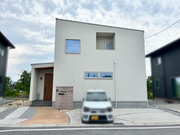 愛知郡愛荘町島川の中古一戸建