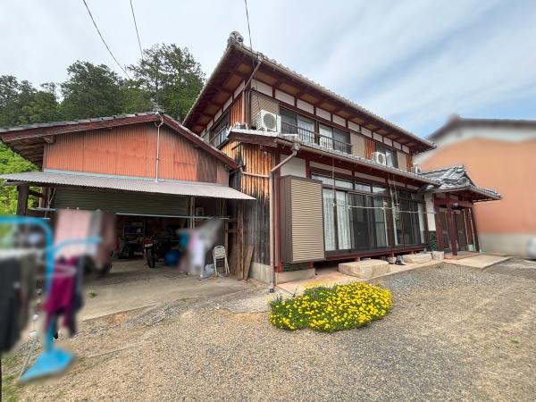 東近江市石塔町の中古一戸建て