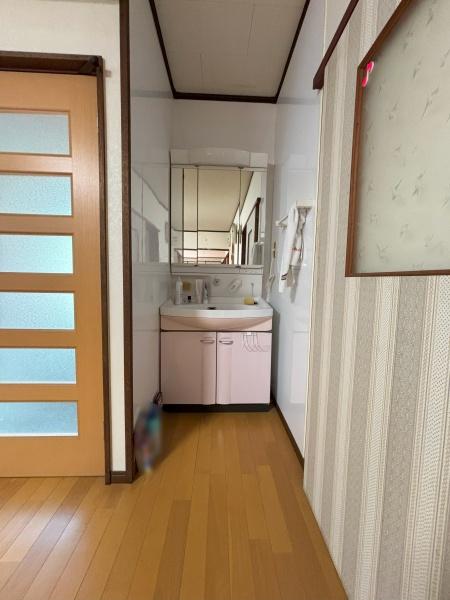 東近江市石塔町の中古一戸建
