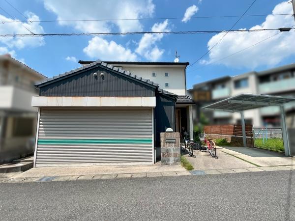 東近江市中野町の中古一戸建