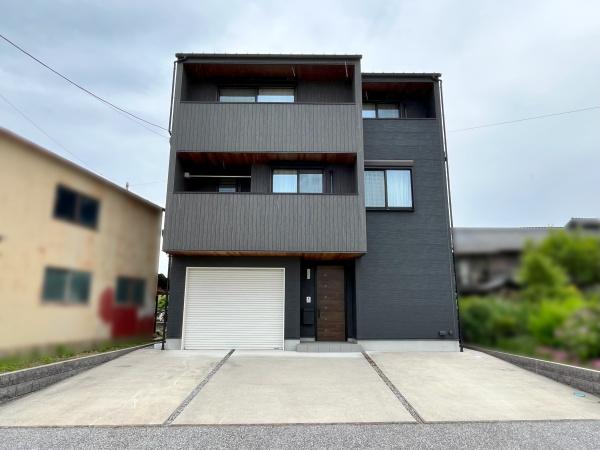 東近江市乙女浜町の中古一戸建