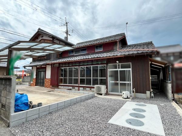近江八幡市若宮町の中古一戸建
