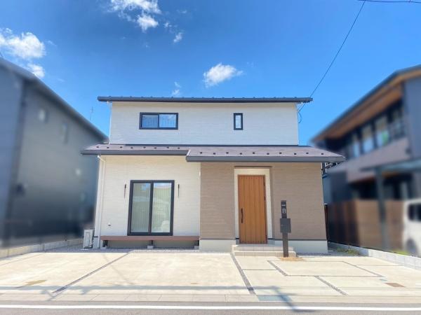 近江八幡市十王町の中古一戸建
