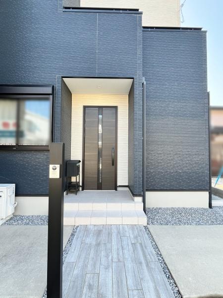東近江市聖徳町の中古一戸建