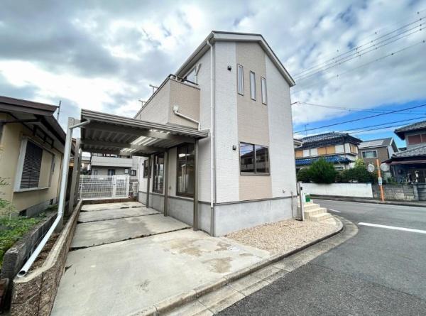 近江八幡市緑町４丁目の中古一戸建