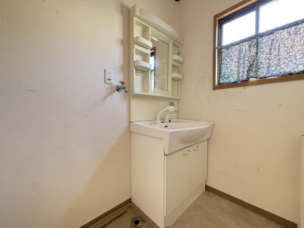 蒲生郡日野町大字中在寺の中古一戸建て