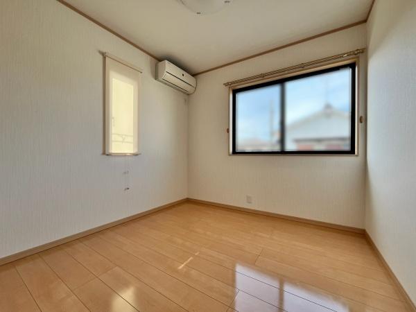 愛知郡愛荘町長野の中古一戸建て