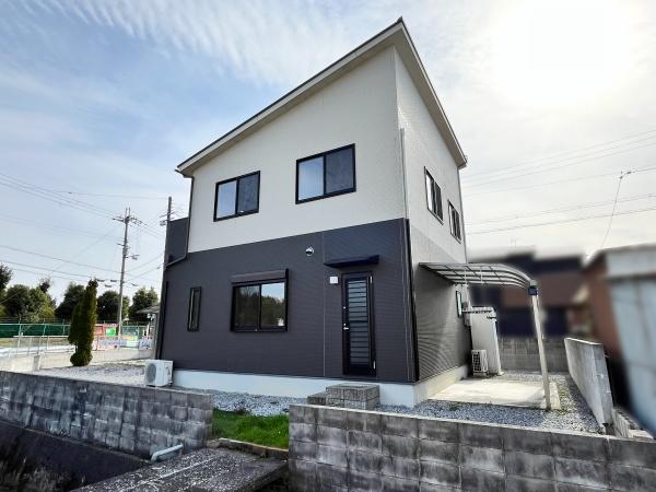 愛知郡愛荘町長野の中古一戸建て