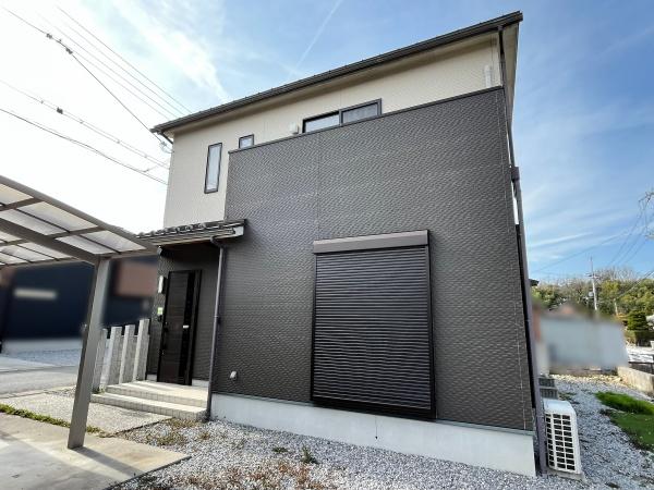 愛知郡愛荘町長野の中古一戸建て