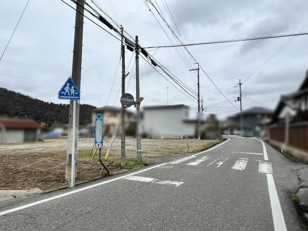 東近江市五個荘七里町の土地