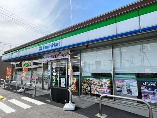 愛知郡愛荘町石橋の新築一戸建(ファミリーマートとよさと沢店)
