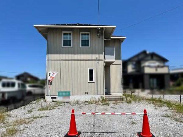 東近江市五個荘川並町の中古一戸建