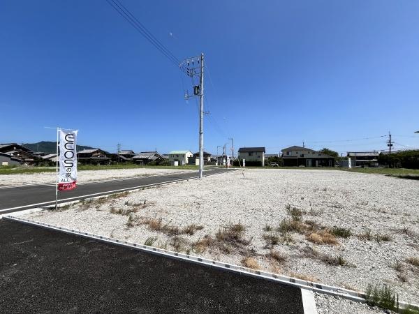 近江八幡市浅小井町の土地