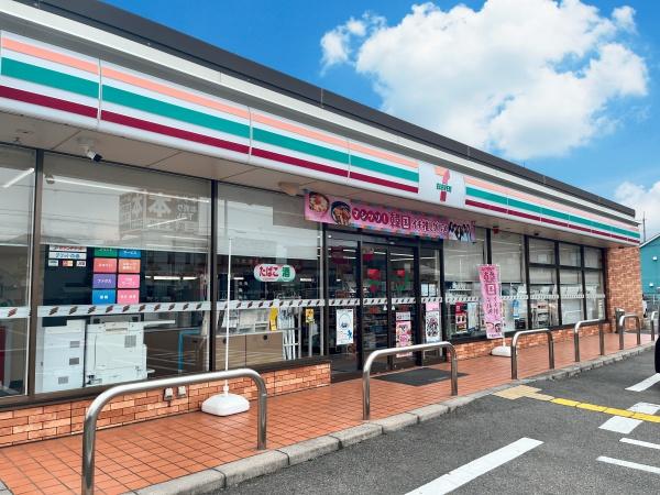 近江八幡市鷹飼町の新築一戸建(セブンイレブン近江八幡駅東店)
