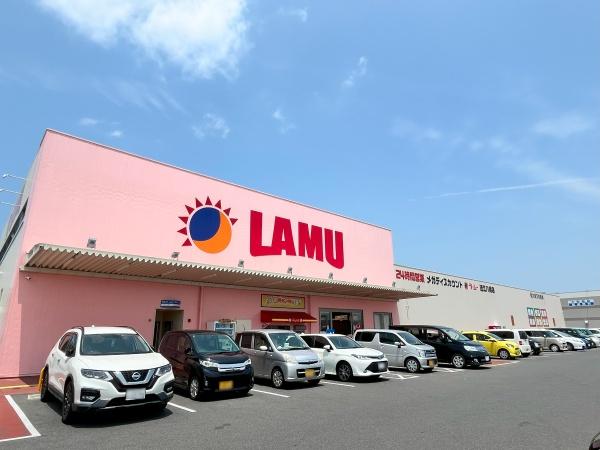 近江八幡市加茂町の土地(ラ・ムー近江八幡店)
