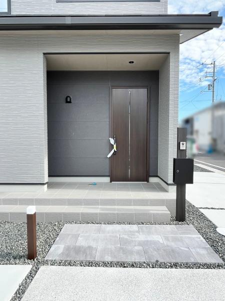 東近江市中野町の新築一戸建