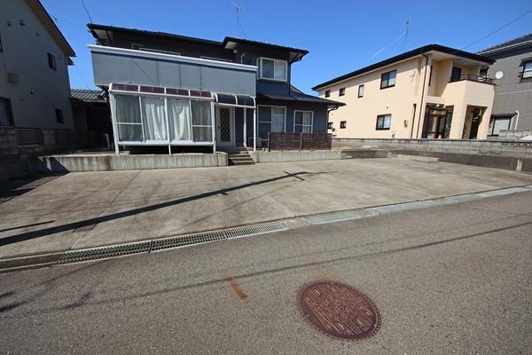 東区逢谷内5丁目　中古戸建