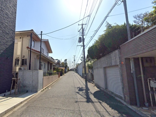 西区青山新町　売地