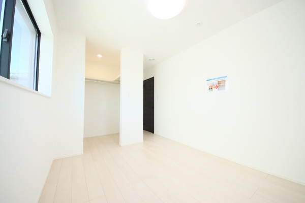 秋葉区吉岡町1号棟　新築戸建