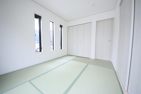 長岡市陽光台４丁目の新築一戸建