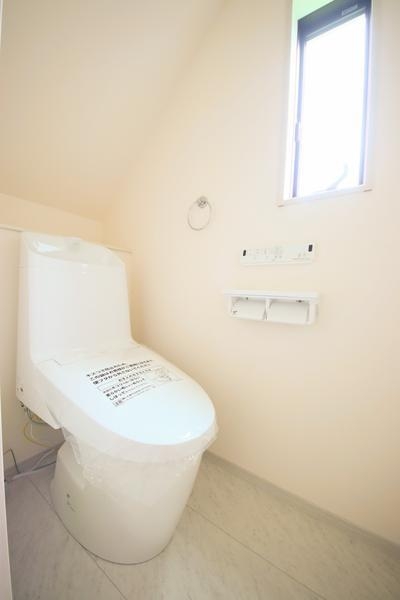 新発田市中曽根町１丁目の新築一戸建