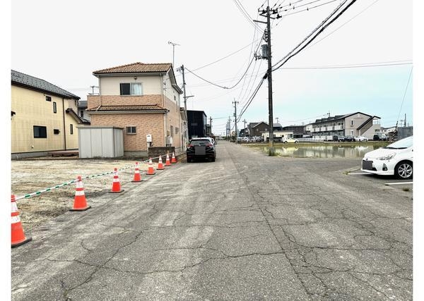 燕市井土巻４丁目の新築一戸建