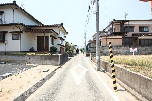 新潟市西区西有明町の土地