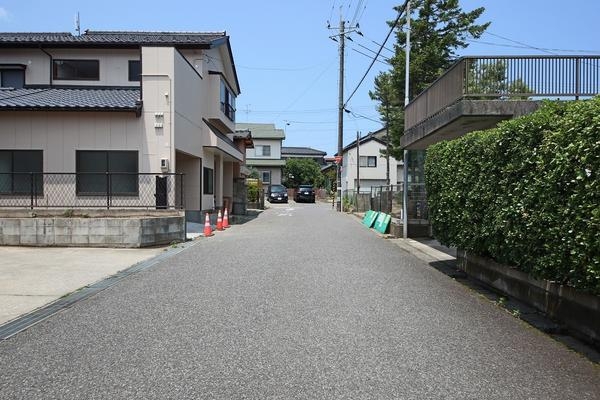 新潟市西区五十嵐中島５丁目の中古一戸建て