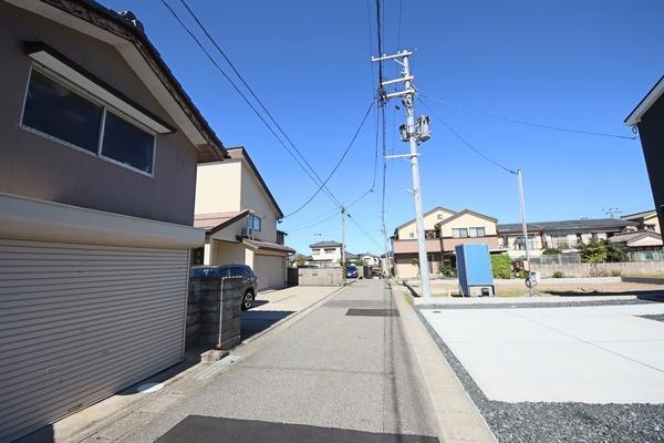 新潟市北区松浜４丁目の新築一戸建