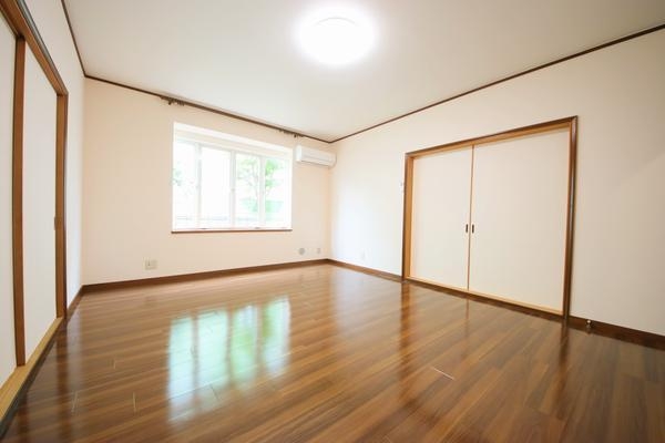 新潟市西区青山５丁目の中古一戸建て