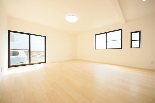 新潟市東区秋葉通２丁目の中古一戸建て