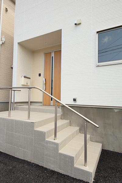 新潟市東区白銀２丁目の新築一戸建