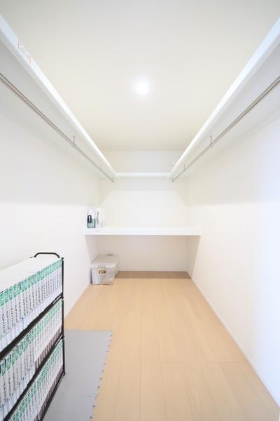 聖籠町諏訪山　A棟