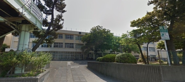 新潟市北区松浜新町の中古一戸建て(新潟市立松浜小学校)