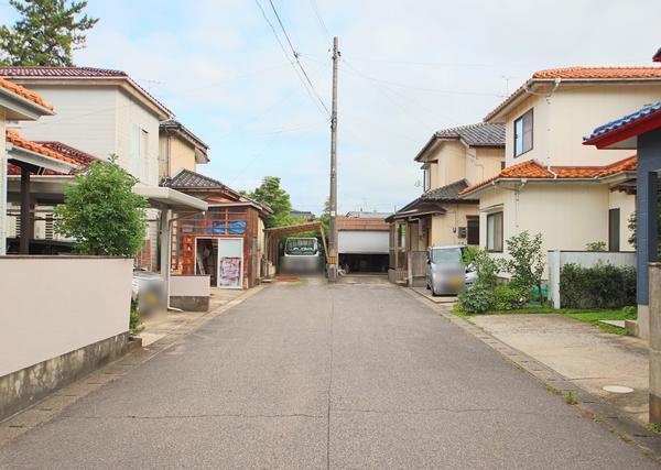 新潟市北区三軒屋町の中古一戸建て