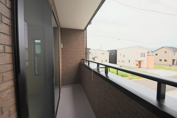 新発田市中曽根町１丁目の新築一戸建
