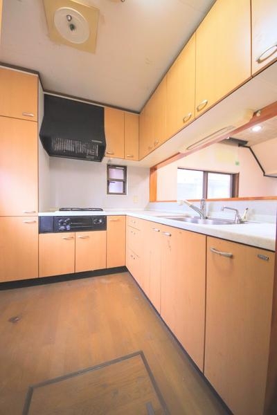 新潟市東区長者町の中古一戸建て