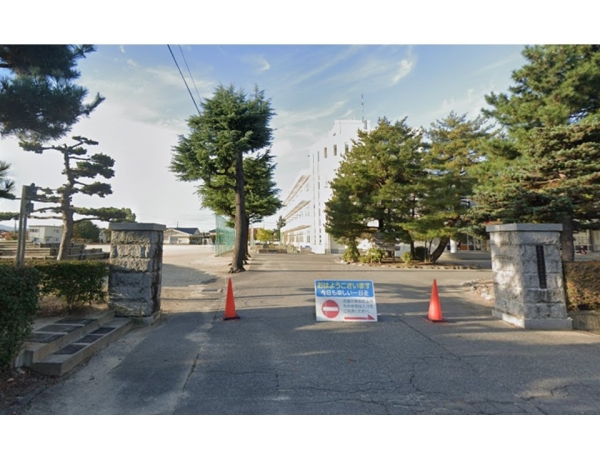 新発田市大栄町5丁目の新築一戸建(新発田市立御免町小学校)
