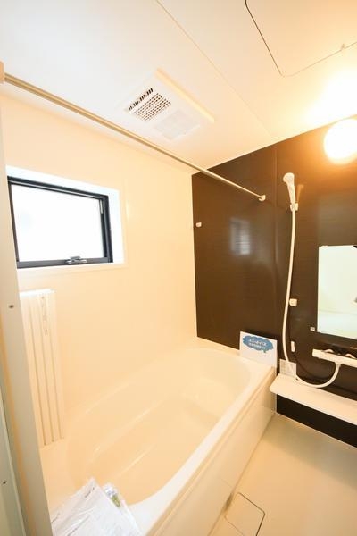 新潟市東区粟山４丁目の新築一戸建
