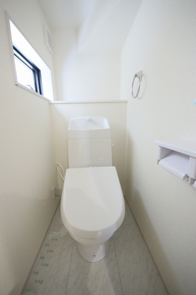 新潟市東区粟山４丁目の新築一戸建