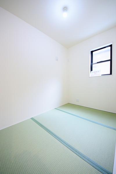 新潟市東区粟山４丁目の新築一戸建